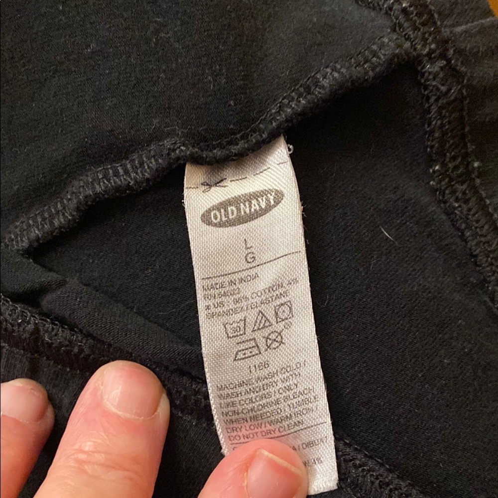 Women’s Old Navy Activewear Black Pants - Picture 2 of 3